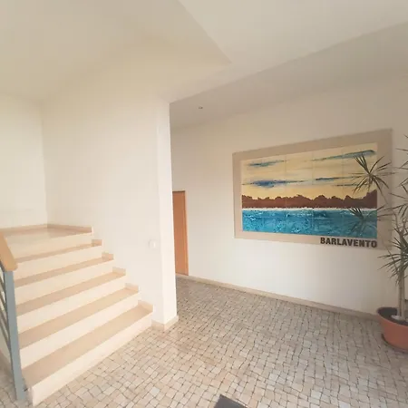 River Beach Apartment *