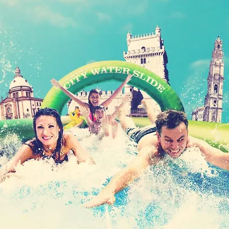 River Beach 波尔蒂芒